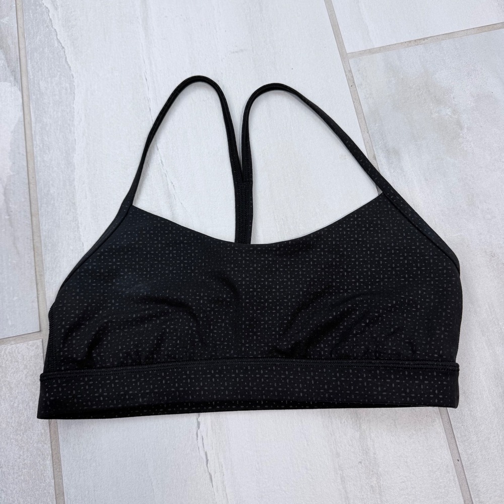 Lululemon Flow Y Nulu Black Racerback Sports Bra Size 8